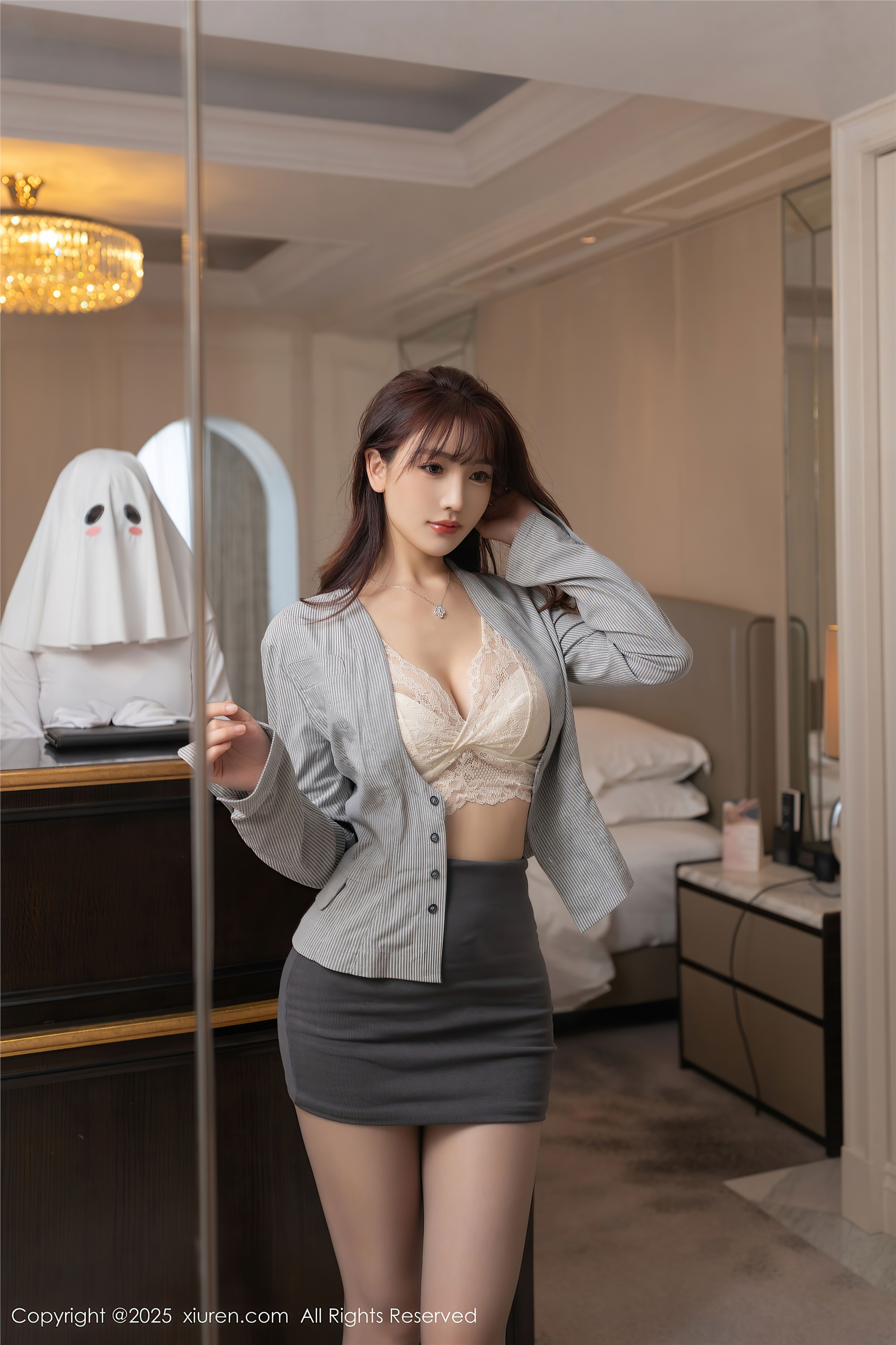 Xiuren秀人网 2025.05.15 NO.10282 陆萱萱